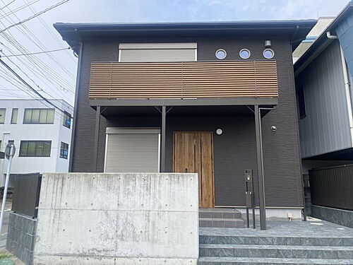 福岡県久留米市諏訪野町 2階建 築4年7ヶ月