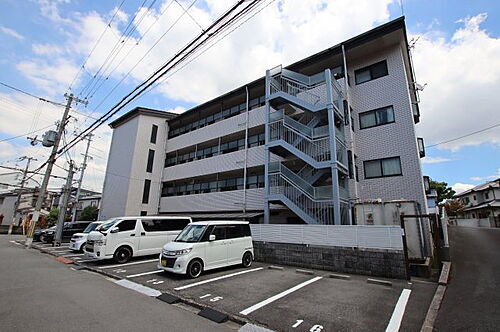 Ｅ．Ｔｏｎｅハイツ