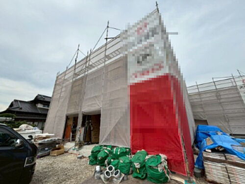 千葉県市原市古市場 2階建 