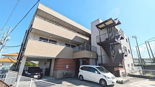 大阪府貝塚市福田 築21年1ヶ月 3階建