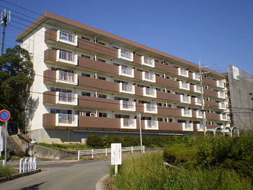 兵庫県神戸市北区泉台７丁目 賃貸マンション