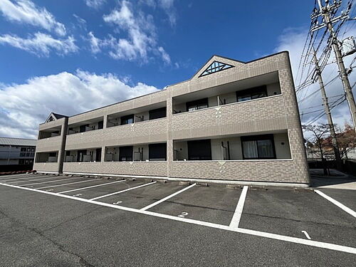 兵庫県加西市北条町栗田 2階建 築17年8ヶ月