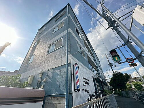 大阪府吹田市山田東４丁目 4階建 築38年3ヶ月