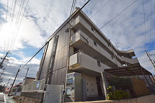 大阪府羽曳野市蔵之内 築33年9ヶ月 4階建