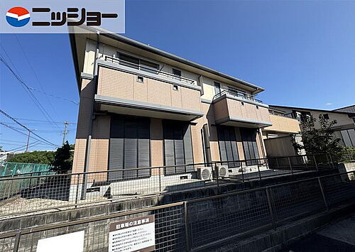 三重県四日市市曙２丁目 タウンハウス