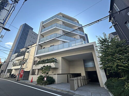 東京都新宿区四谷本塩町 賃貸マンション