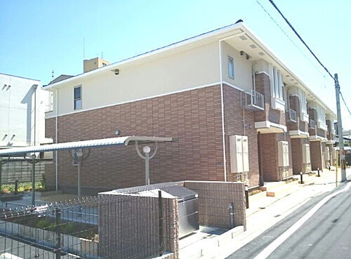 大阪府和泉市伯太町２丁目 築8年7ヶ月 2階建