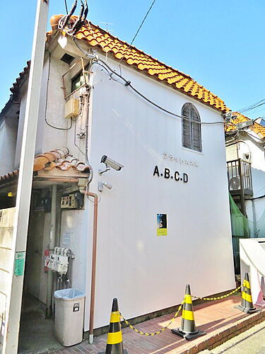 東京都新宿区大久保１丁目 賃貸アパート