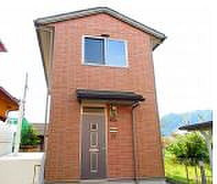 兵庫県たつの市新宮町井野原 2階建 築18年