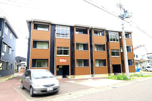 新潟県上越市春日山町１丁目 賃貸アパート