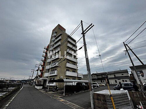 和歌山県和歌山市黒田 築41年9ヶ月 9階建