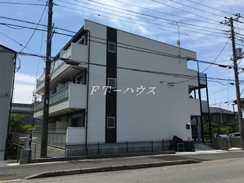 千葉県千葉市花見川区検見川町２丁目 3階建 築8年10ヶ月