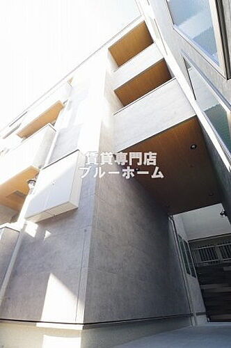 大阪府堺市堺区榎元町１丁 賃貸アパート