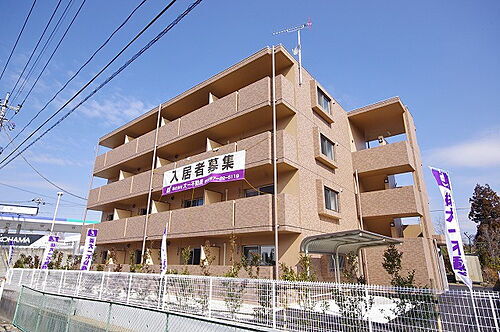 サンライズガーデンＩＩ 4階建