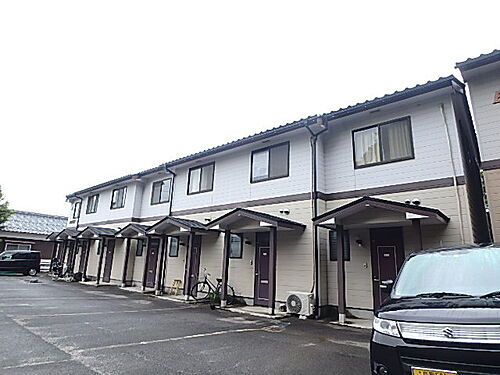 アピネス　Ａ棟 2階建