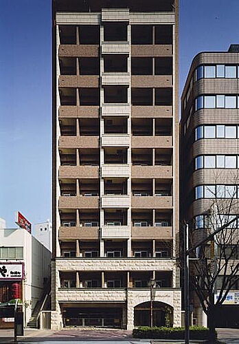 愛知県名古屋市中村区名駅南１丁目 13階建 築18年11ヶ月