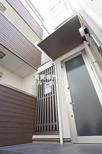 大阪府大阪市住吉区大領５丁目 3階建