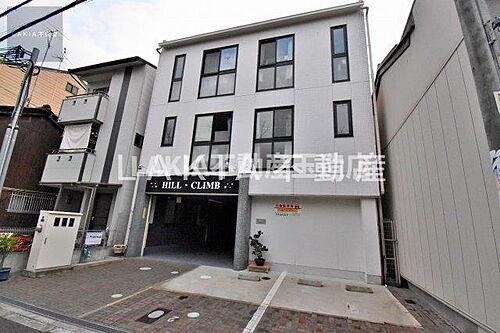 大阪府大阪市生野区桃谷１丁目 3階建
