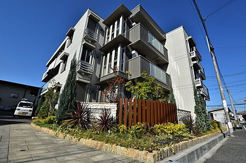 大阪府堺市北区南花田町 3階建 築8年8ヶ月