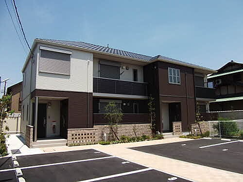 大阪府堺市西区上野芝町１丁 賃貸アパート