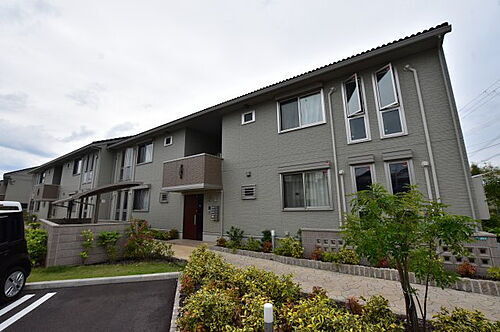 大阪府堺市中区土師町１丁 築8年4ヶ月 2階建