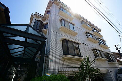 兵庫県西宮市甲子園口４丁目 賃貸マンション