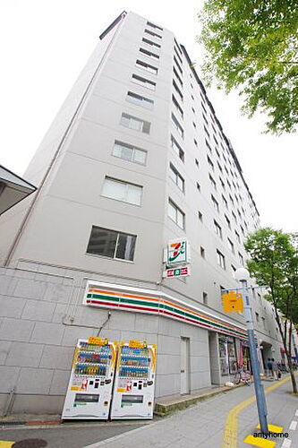 大阪府大阪市福島区福島２丁目 築50年5ヶ月 13階建