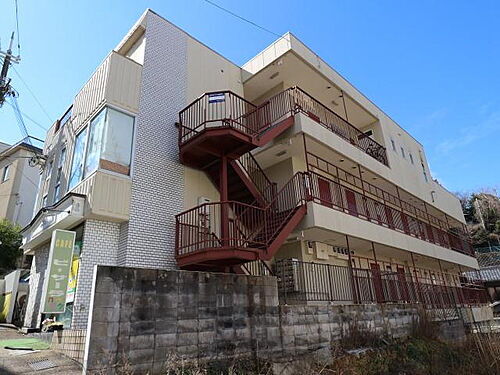 奈良県生駒市山崎新町 築39年11ヶ月 3階建