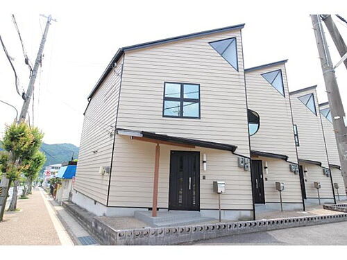 奈良県生駒郡三郷町立野南２丁目 テラスハウス