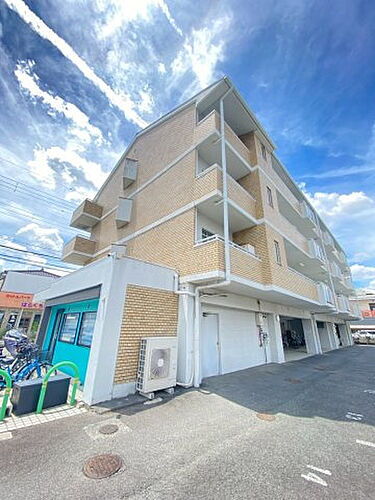 ＦＥＲＴＩ　ＮＡＫＡＮＩＳＩ