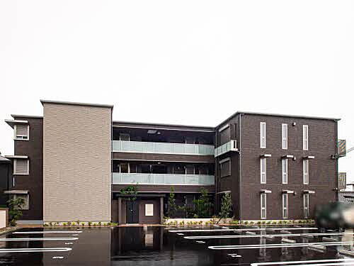 兵庫県小野市天神町 賃貸マンション