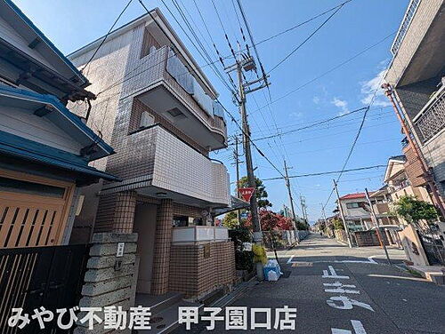 兵庫県西宮市小松南町１丁目 3階建 築36年7ヶ月