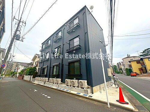 東京都練馬区石神井台１丁目 3階建 築2年6ヶ月