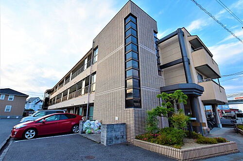 大阪府大阪狭山市茱萸木６丁目 賃貸マンション