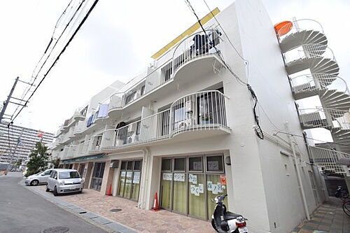 大阪府大阪市東成区中本１丁目 賃貸マンション