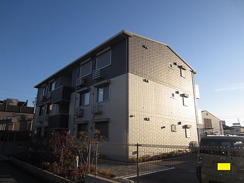 大阪府岸和田市八阪町１丁目 築3年6ヶ月 3階建