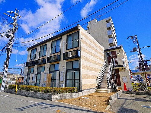 奈良県奈良市大宮町１丁目 2階建