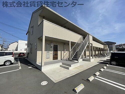 和歌山県和歌山市西小二里３丁目 築4年5ヶ月 2階建