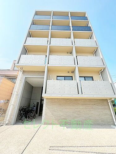 愛知県名古屋市中川区岩塚町字本地 賃貸マンション