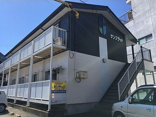 岐阜県岐阜市長良校前町５丁目 賃貸アパート