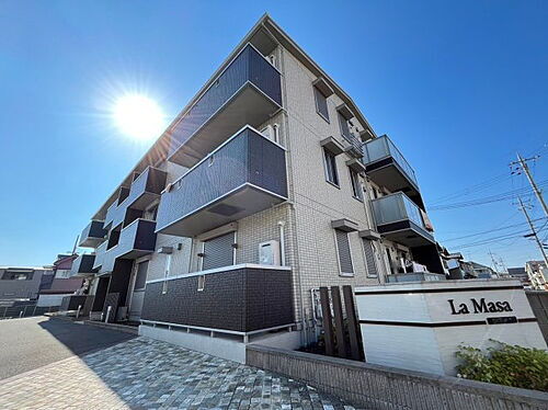 大阪府堺市美原区北余部西３丁目 3階建 築8年11ヶ月