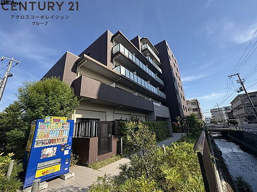 ＬａＤｏｕｃｅｕｒ西宮北口