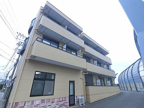 千葉県千葉市中央区大巌寺町 3階建 築25年11ヶ月