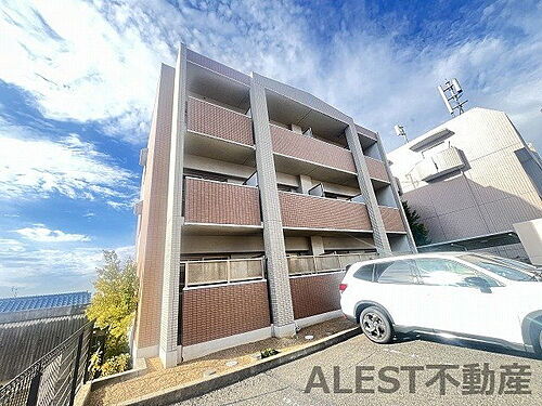 大阪府和泉市伯太町４丁目 賃貸マンション