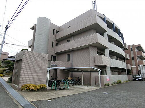 大阪府和泉市伯太町４丁目 賃貸マンション