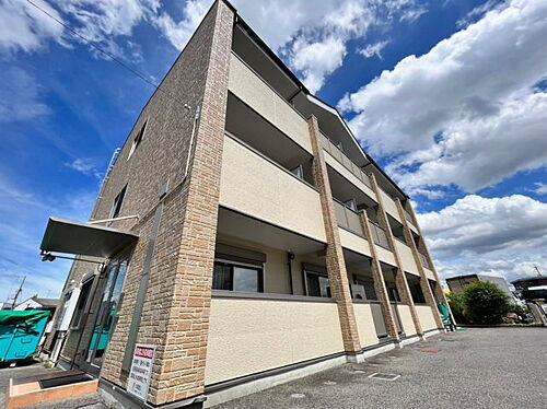 大阪府堺市中区平井 築18年1ヶ月 3階建