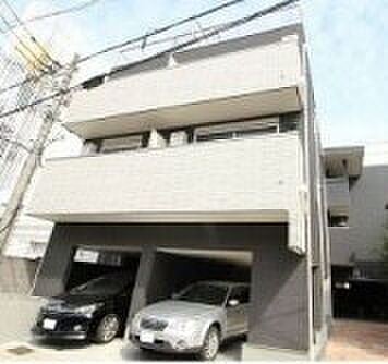 大阪府岸和田市沼町 築6年7ヶ月 3階建