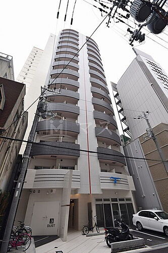 セレニテ梅田ＥＳＴ 15階建