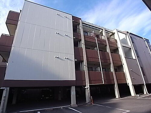 奈良県生駒市辻町 築33年3ヶ月 3階建