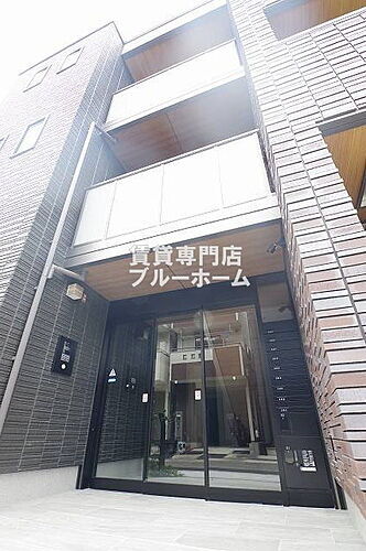 大阪府大阪市住吉区長居西２丁目  3階建